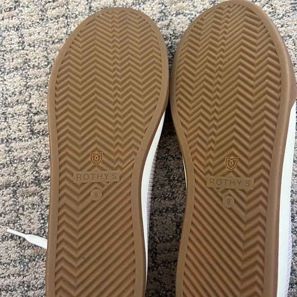 Rothy’s Sneaker BRAND NEW - Picture 3 of 3